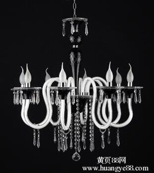 开关类型:其他 灯罩材质:布艺 电压:220(V) 平均使用寿命:100000000000000(h) 光源类型:led灯 变压器:无需 光源功率:15-60(W) 产地:广东 型号:9188-06 风格:欧式 品牌:金燕达 水晶材质:K9水晶 可调节高度:1(m) 灯光颜色:暖光 主要适用范围:家居场所 外形尺寸:650*500(mm) 灯外形:如图 【关于图片】本厂所有商品图片均为实物拍摄,由于各个显示器色差不同,商品颜色以实物为准。