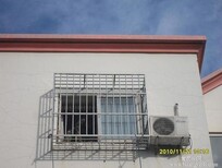 北京丰台青塔安装防盗窗安装阳台护栏防盗门安装图片1